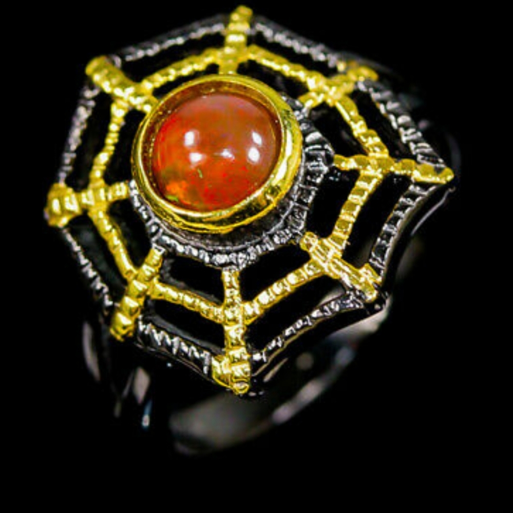 BEAUTIFUL black Opal sterling & gold web ring sz7 - Picture 10 of 10